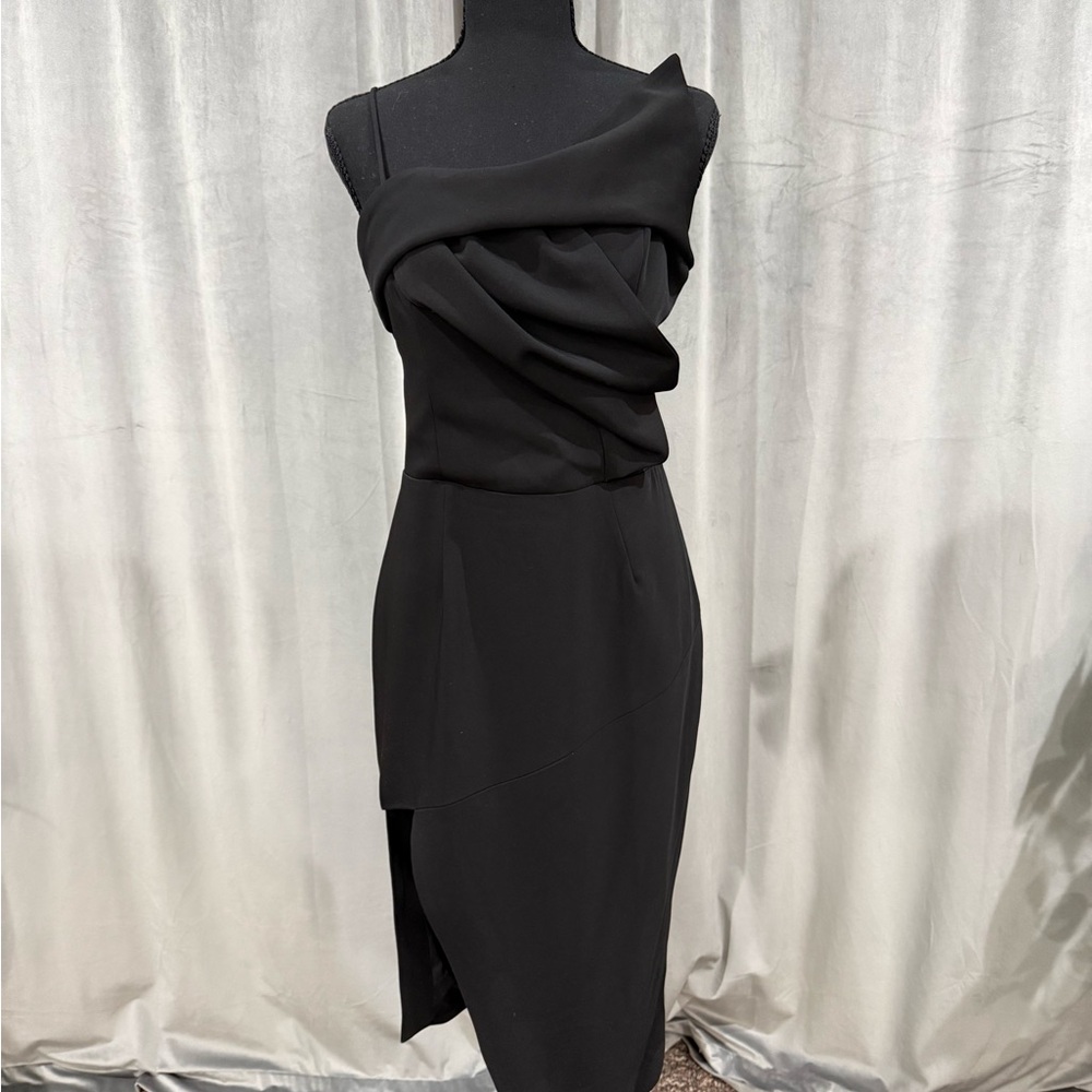 TALULAH Elegant Black One Shoulder Dress